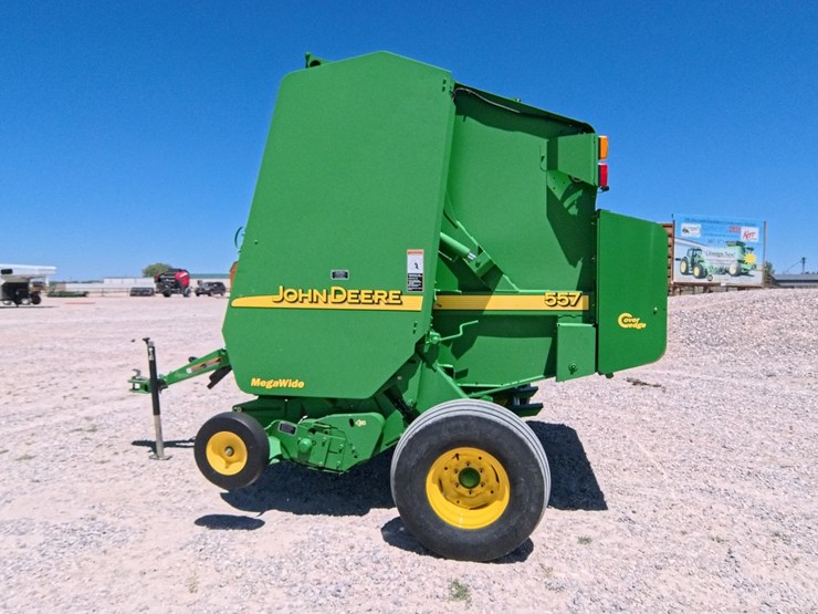 john-deere-557-image-65