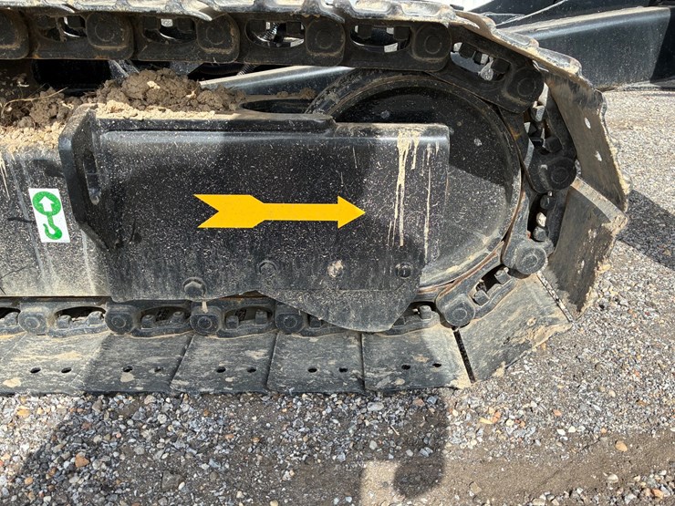 caterpillar-306-image-12