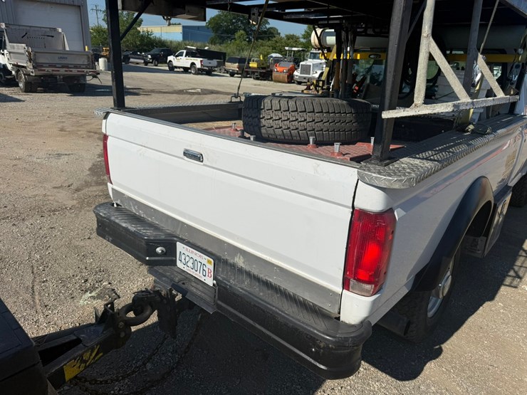 1996-ford-f250-image-14