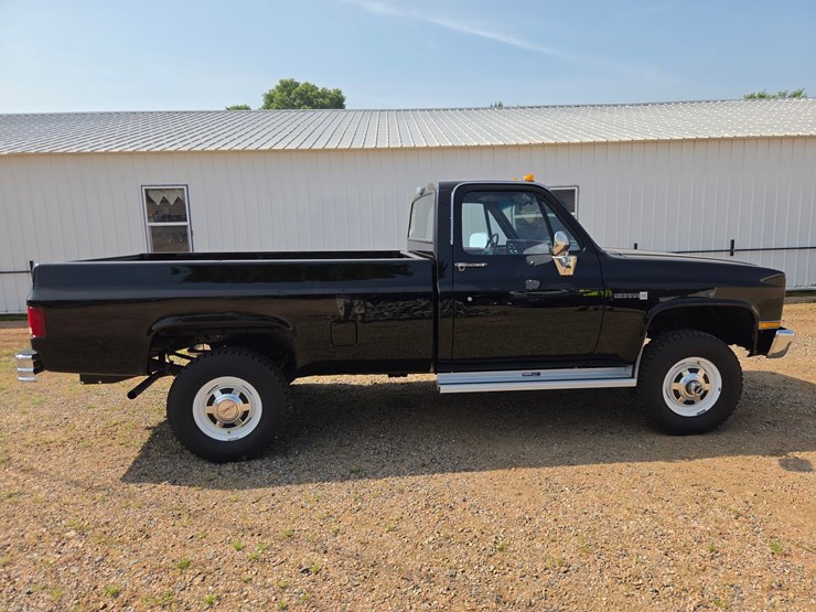 1985-gmc-k3500-image-22