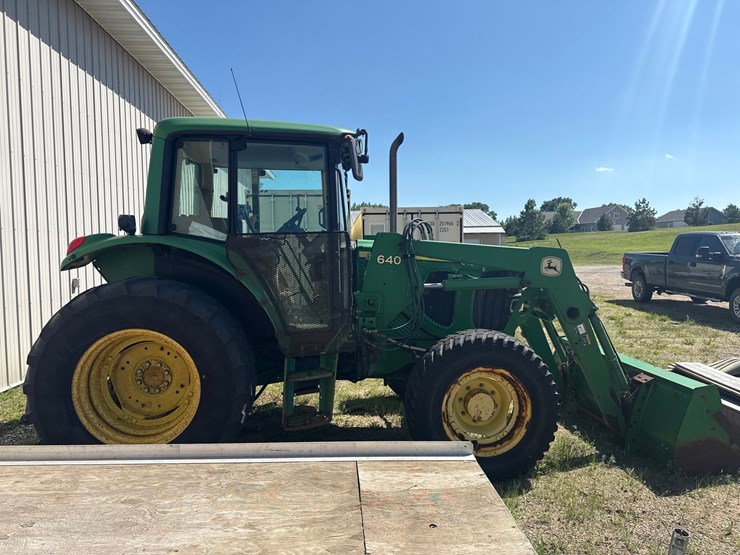 john-deere-640-image-6
