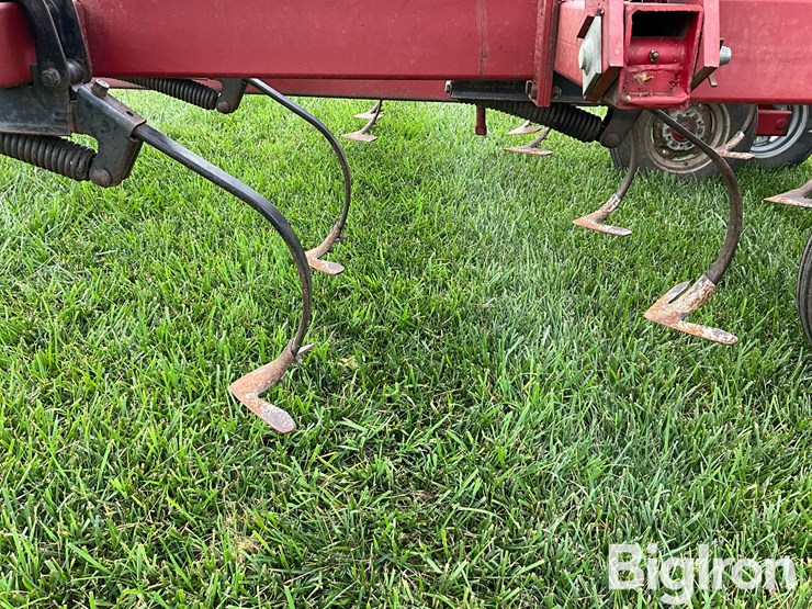 case-ih-4800-image-19