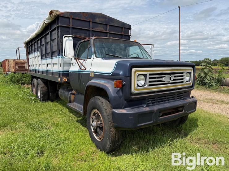 1975-chevrolet-c65-image-3