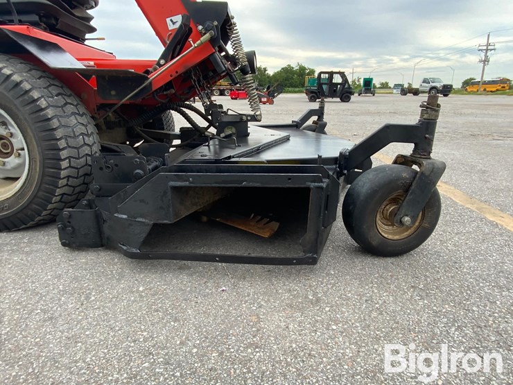 massey-ferguson-730-image-11