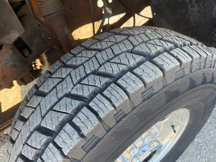 2002-ford-f250-image-31