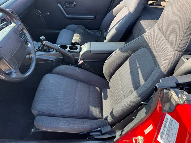 #1872-•-1990-mazda-miata-convertible-image-19