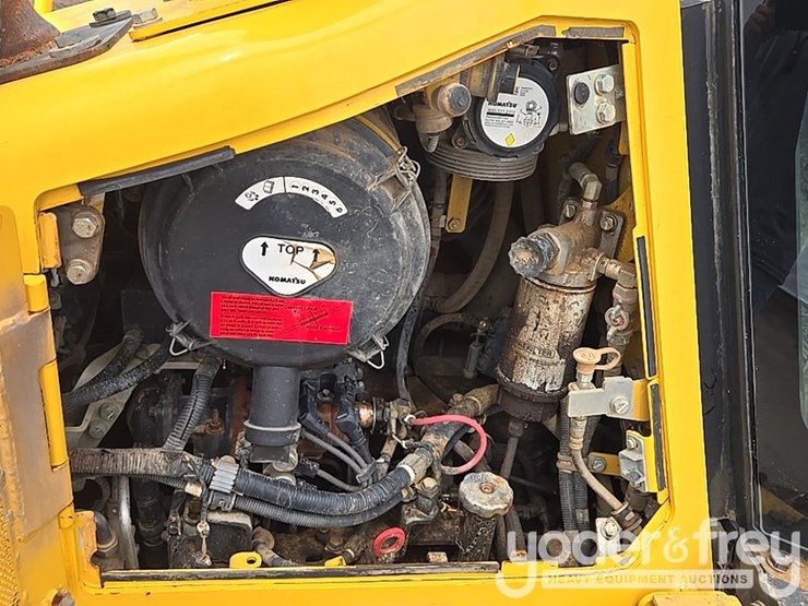 2023-komatsu-d61pxi-24-image-36