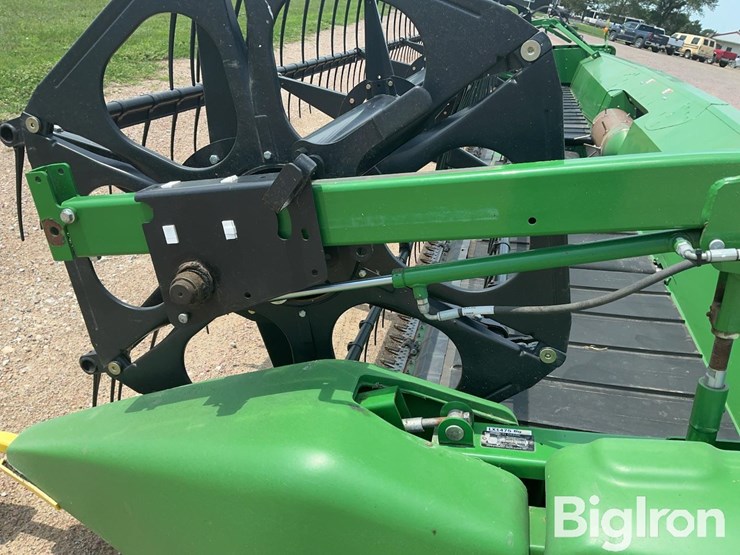 2013-john-deere-635fd-image-9