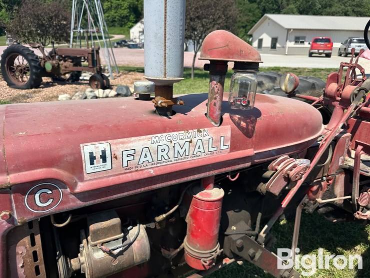1949-farmall-c-2wd-tractor-w/axle-mount-duals-image-13