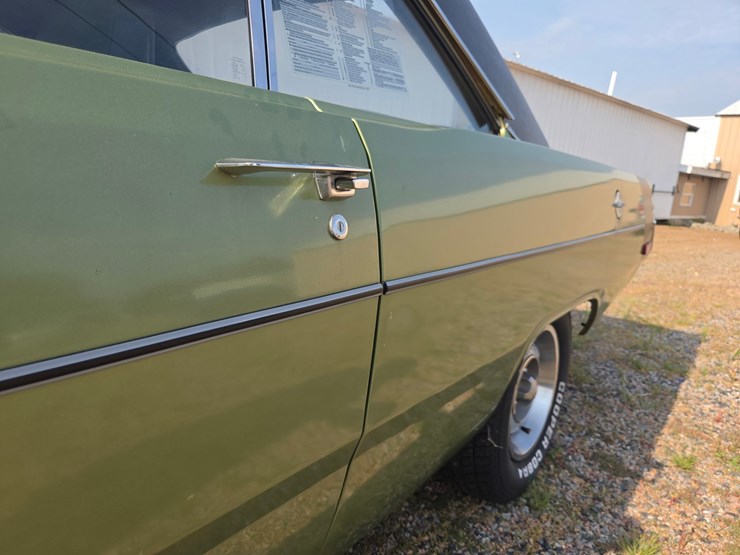 #1835-•-1972-dart-swinger-image-15