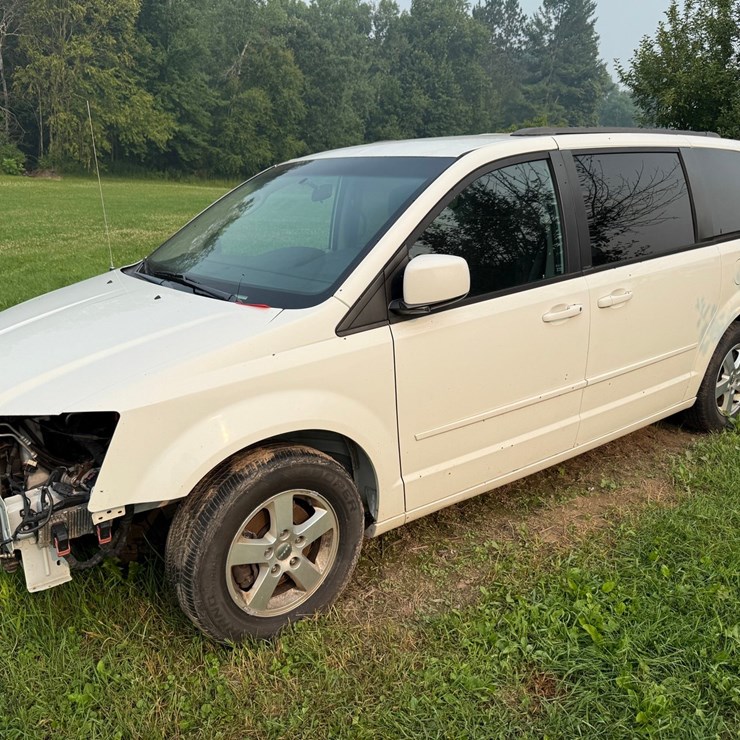 2013 DODGE CARAVAN