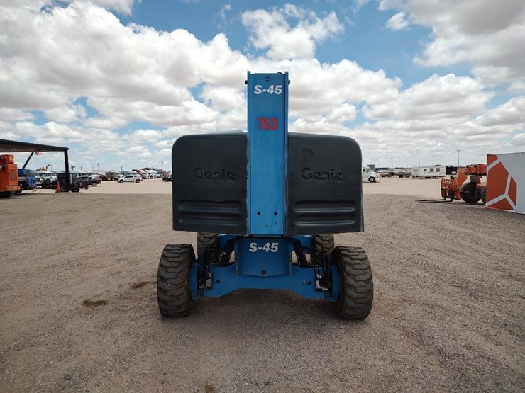2005-genie-s45-image-3