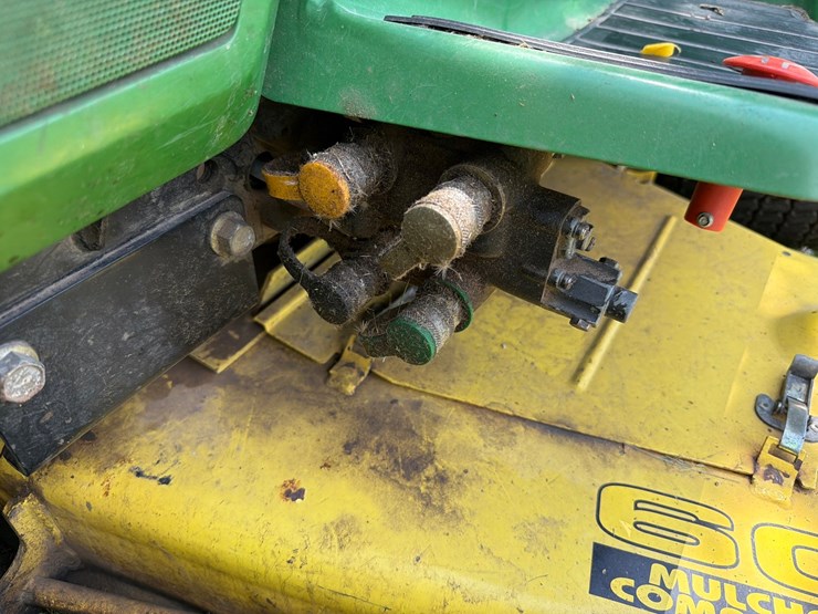 1985-john-deere-425-image-6
