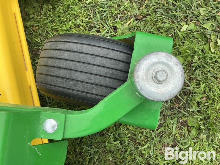 2019-john-deere-z540r-image-12