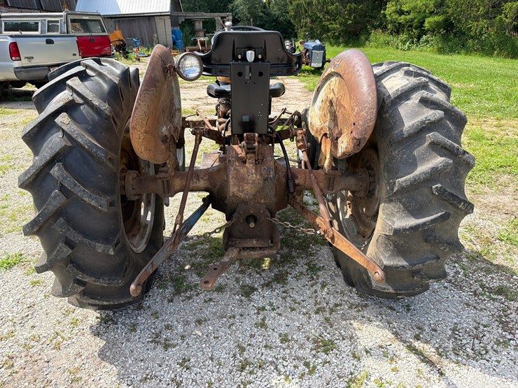 ford-881-image-4