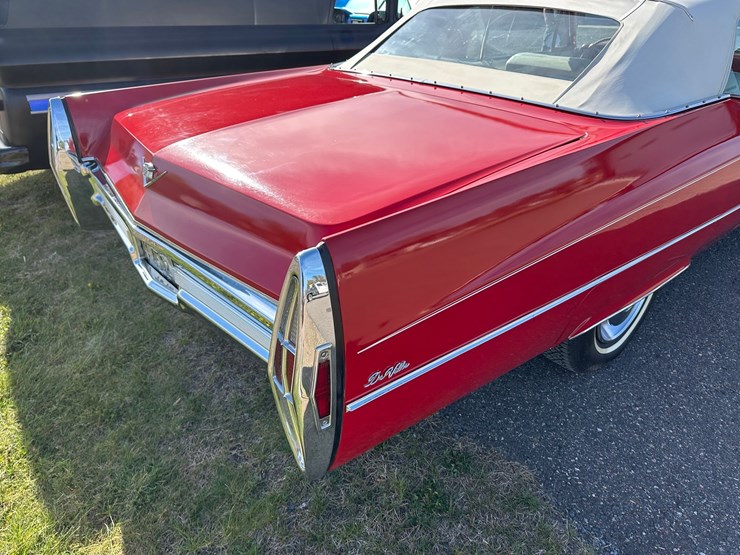 #1175-•-1967-cadillac-deville-convertible-coupe-image-27