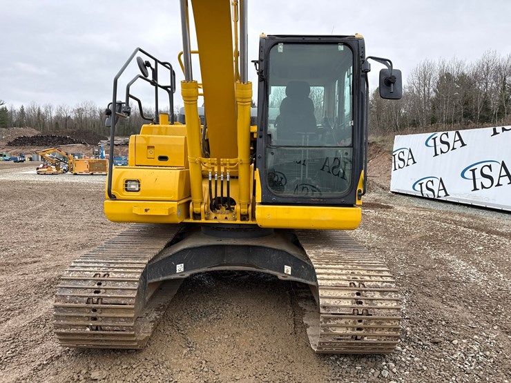 komatsu-pc130-11-image-9