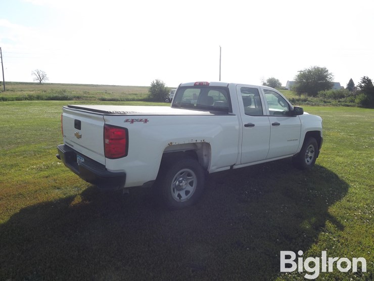 2017-chevrolet-silverado-1500-image-5