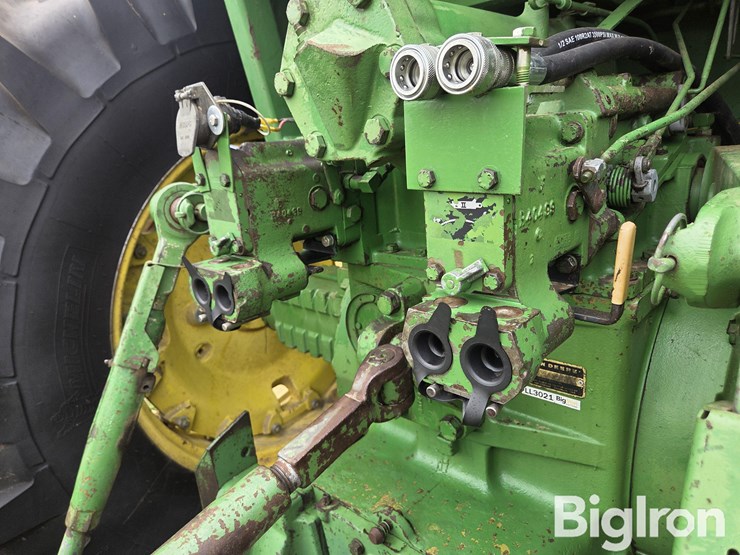 1977-john-deere-4630-image-19