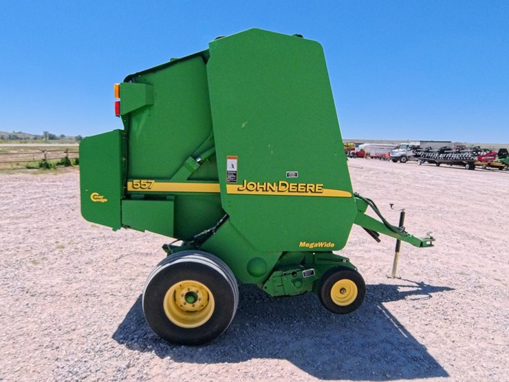 john-deere-557-image-6