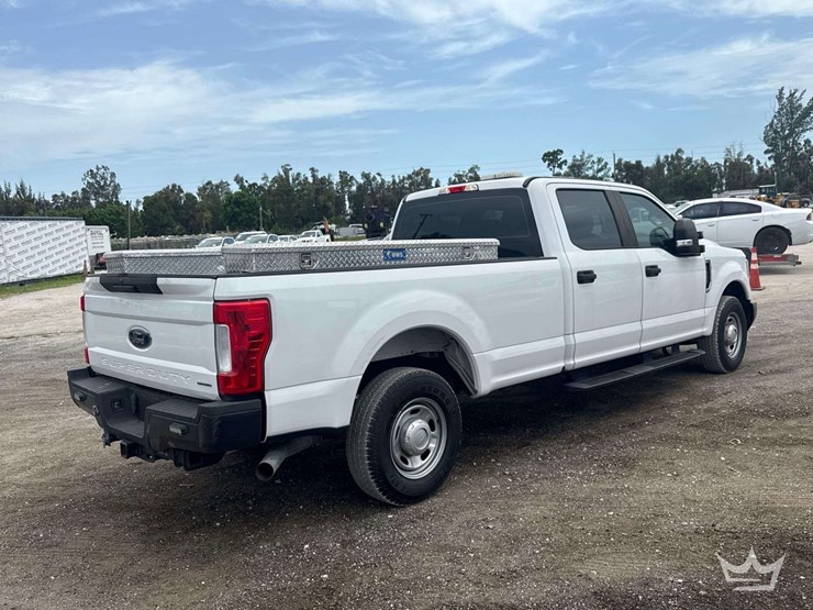2019-ford-f250-image-3