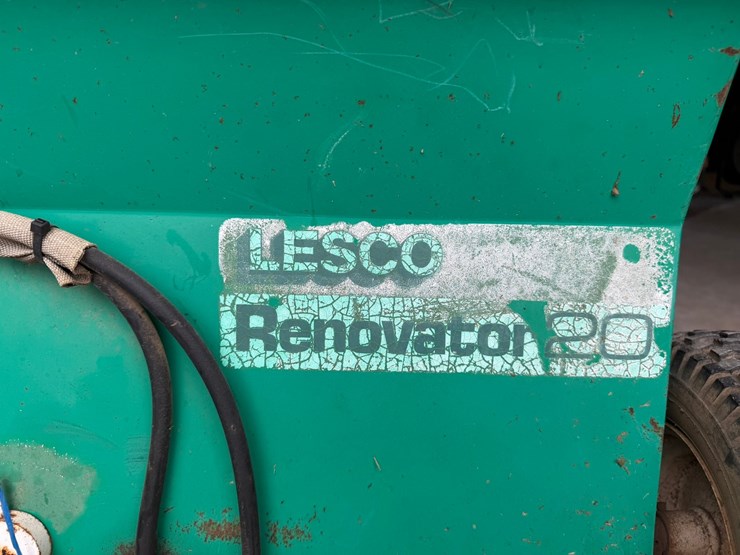 #4058-•-lesco-renovator-20-walk-behind-slit-seeder-image-9