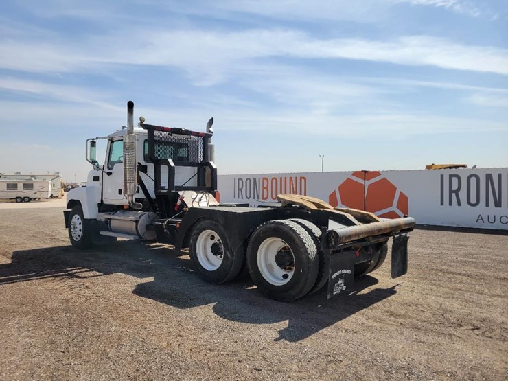 2007-mack-chn613-image-3