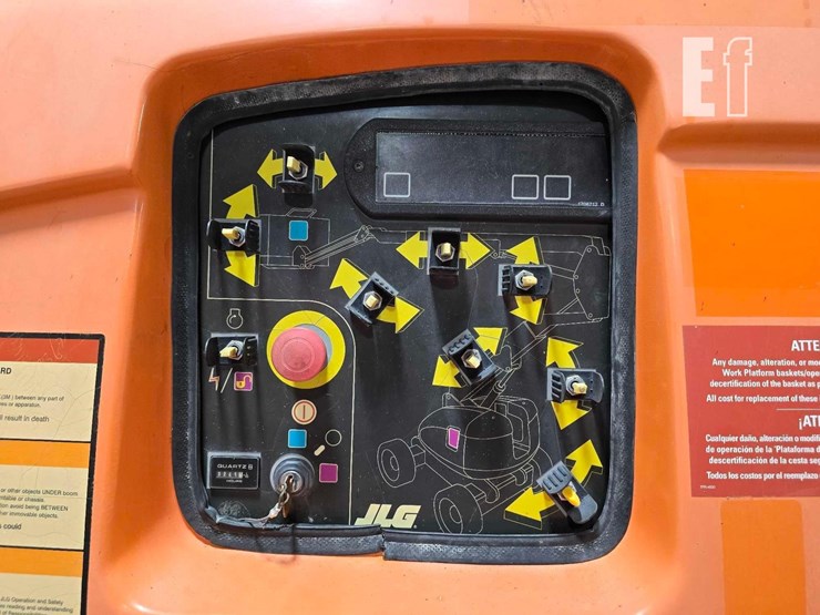 2006-jlg-600aj-image-13
