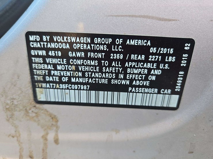 2015-volkswagen-passat-limited-edition-/-s-/-wolfsburg-sedan-4d-image-15
