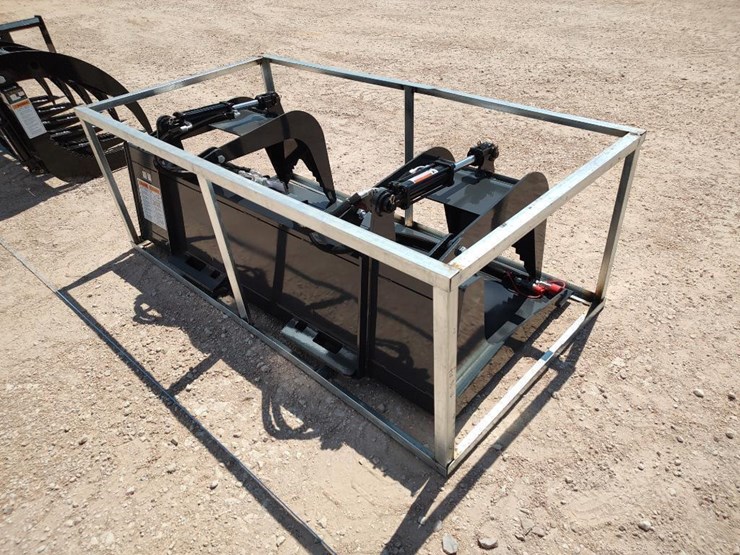 wolverine-gb-11-72w-72"-skid-steer-grapple-bucket-image-6