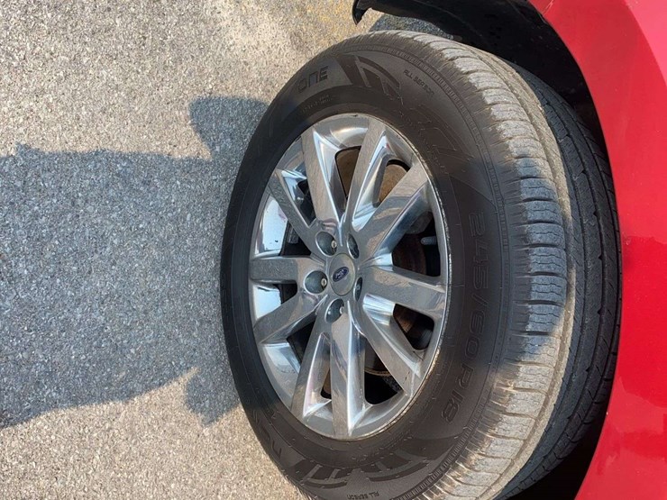2011-ford-edge-image-19