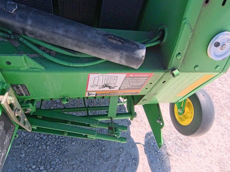 john-deere-557-image-16