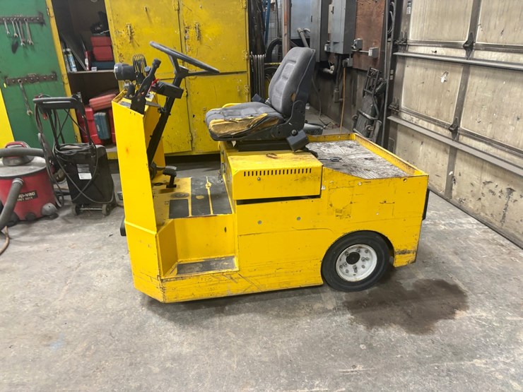 #2155-•-2017-mortec-t224-tugger-image-2