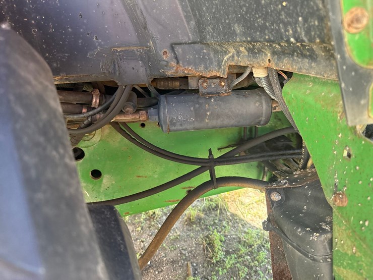 john-deere-640-image-28