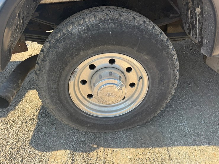 1996-ford-f250-image-49