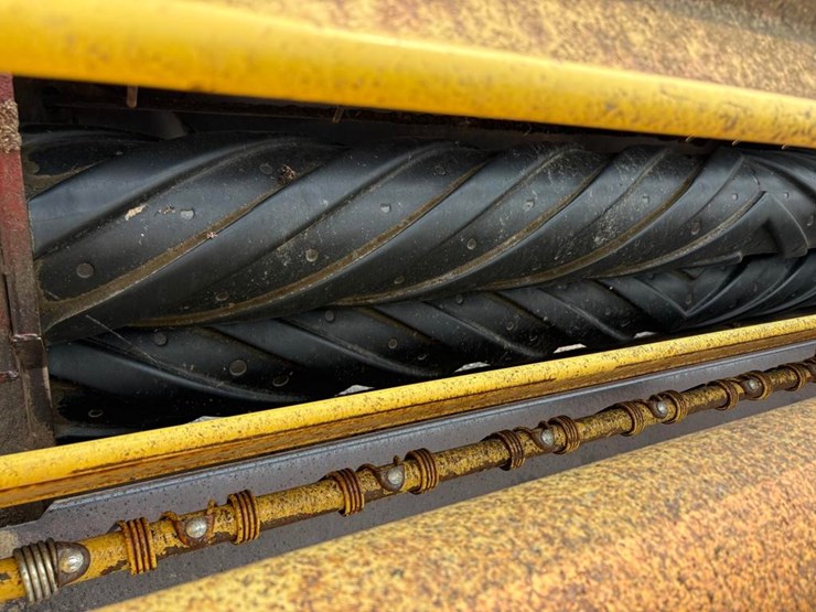 new-holland-489-image-4
