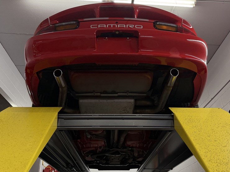 #1517-•-2002-chevrolet-camaro-ss-image-99
