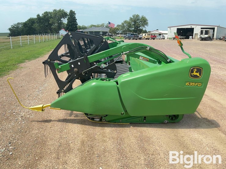 2013-john-deere-635fd-image-8