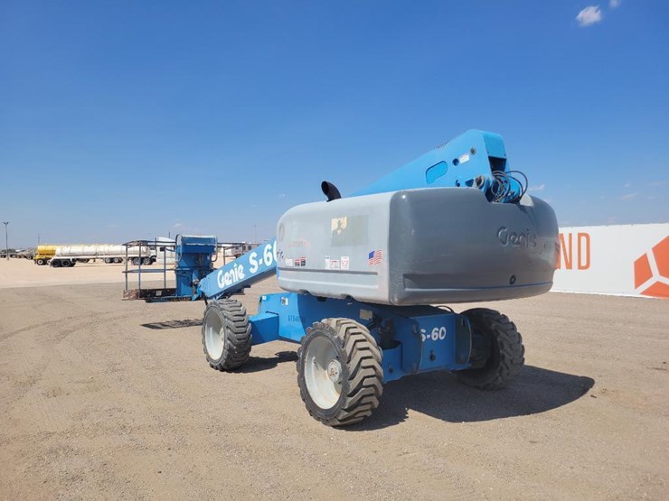 2004-genie-s60-image-3
