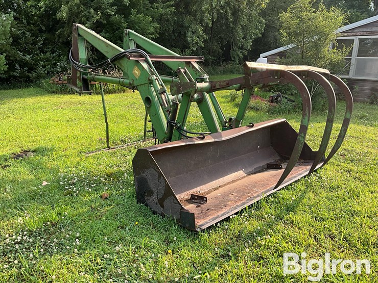 john-deere-158-image-3