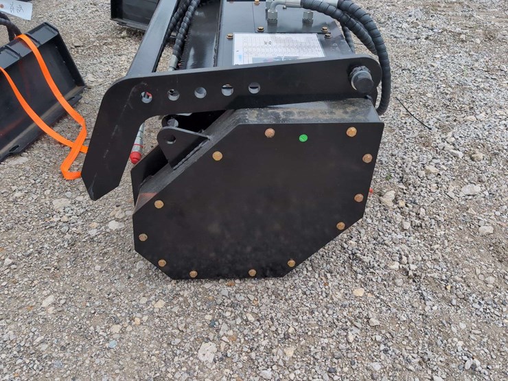 iranch-mini-skid-steer-drum-mulcher-image-3
