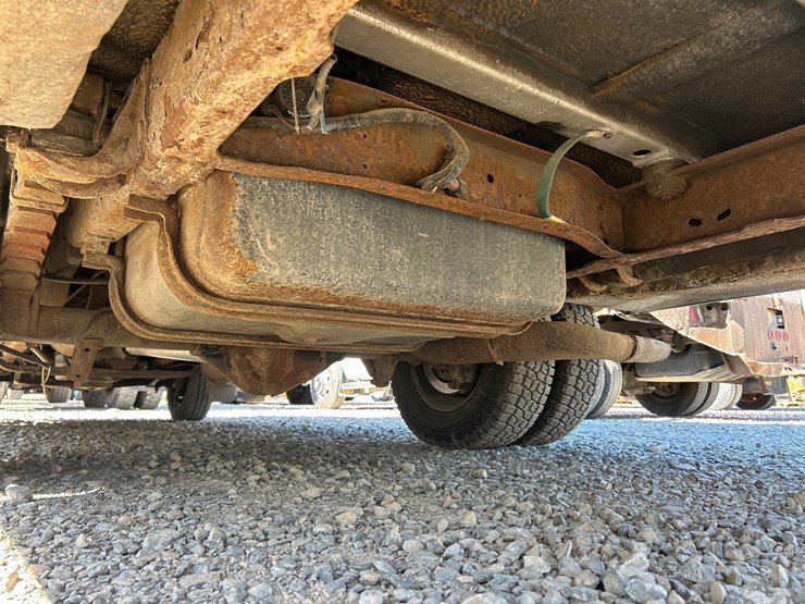 2000-ford-e350-image-53