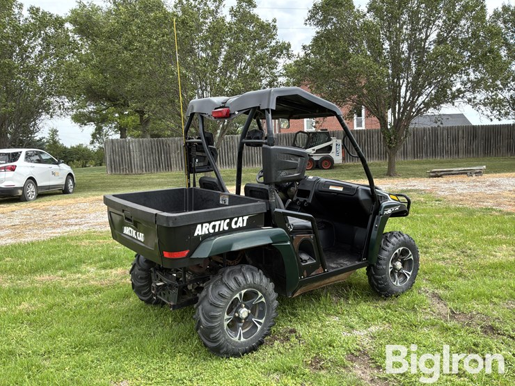 2013-arctic-cat-700-image-5