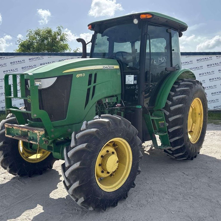 JOHN DEERE 6115D