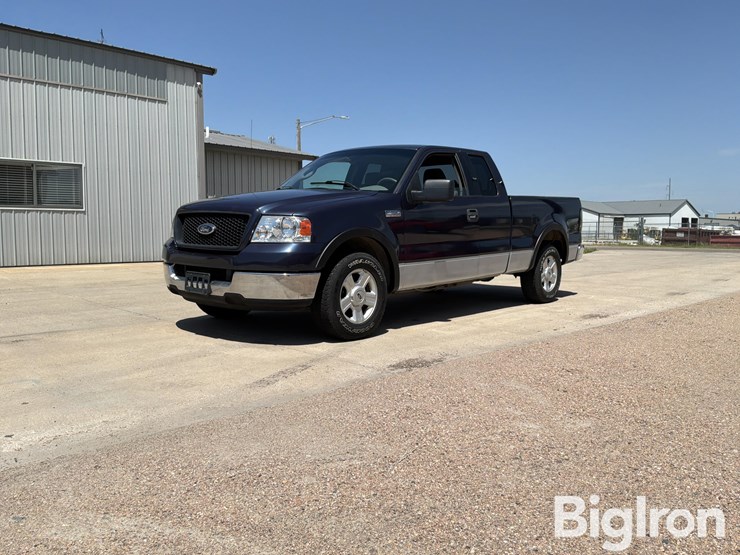 2004-ford-f150-xlt-image-1