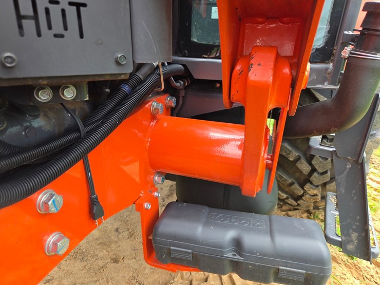 kubota-m4d-071-image-32