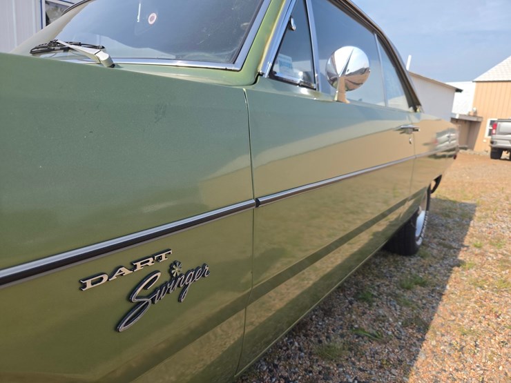 #1835-•-1972-dart-swinger-image-14