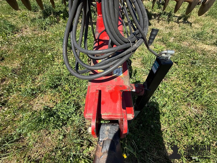 2010-case-ih-conser-till-690-image-10