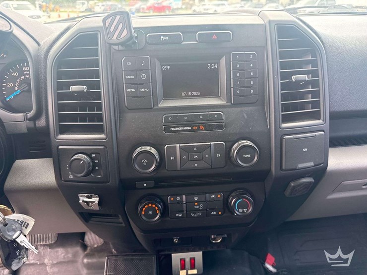 2015-ford-f150-image-22