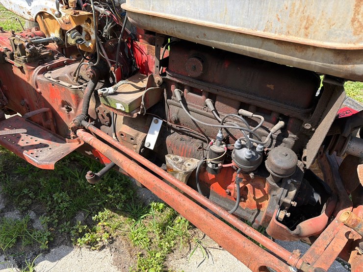 ford-801-image-11